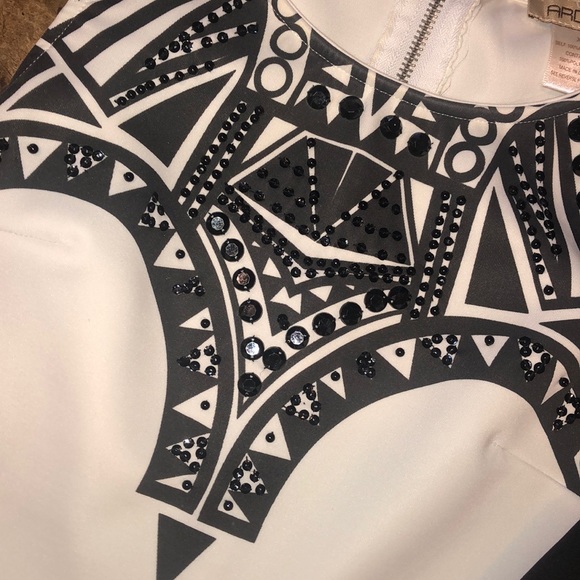 Arden B peplum top - Picture 2 of 4